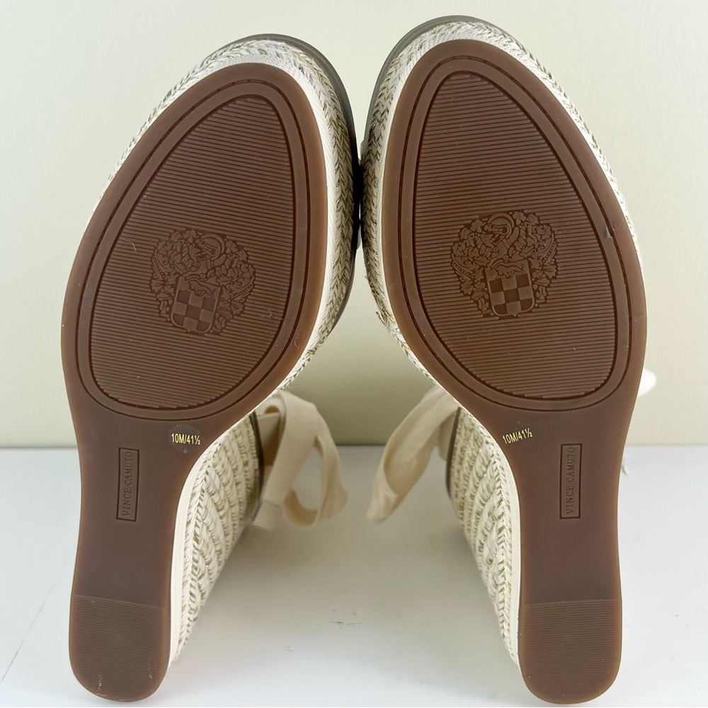 NEW VINCE CAMUTO BEIGE PLATFORM WEDGE SANDALS - Picture 12 of 12